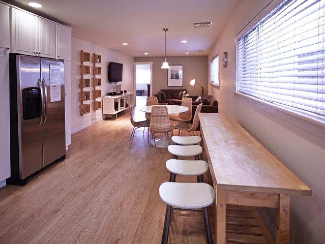 Venice, Los Angeles, 90291, United States, 7 Bedrooms Bedrooms, ,5 BathroomsBathrooms,Residential,For Sale,2049745