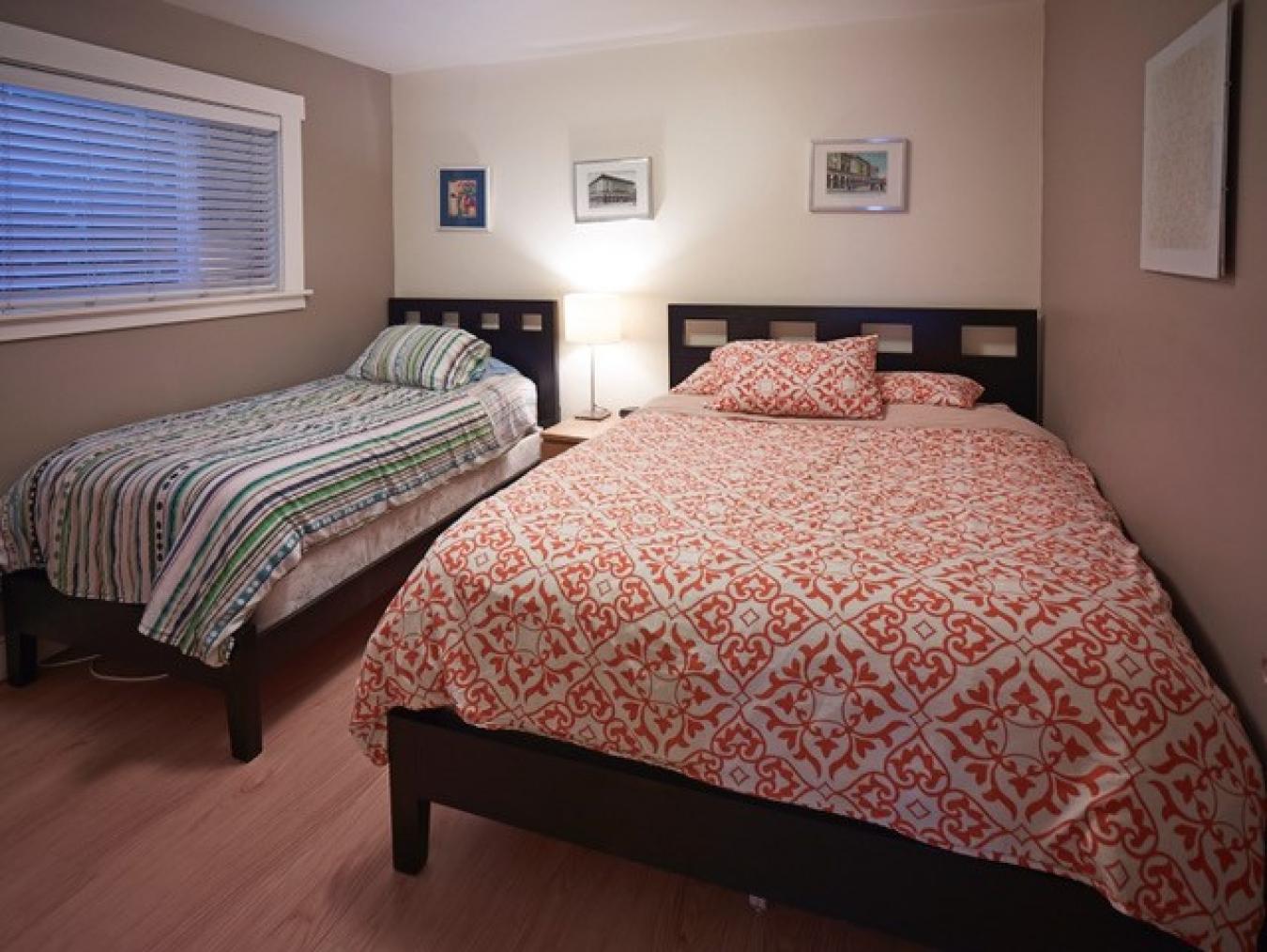 Venice, Los Angeles, 90291, United States, 7 Bedrooms Bedrooms, ,5 BathroomsBathrooms,Residential,For Sale,2049745