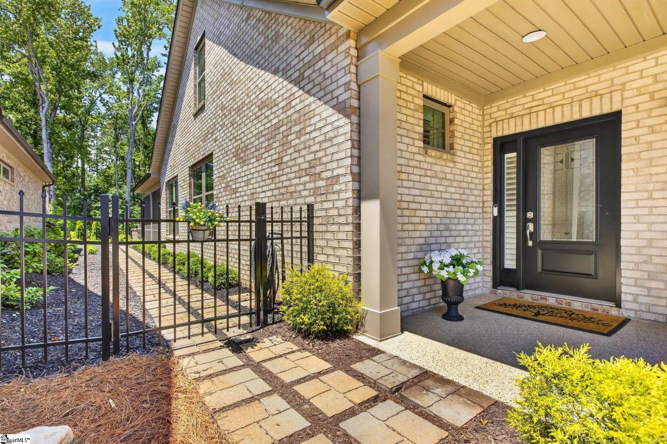Greer, Greenville, 29650, United States, 3 Bedrooms Bedrooms, ,3 BathroomsBathrooms,Residential,For Sale,2049744