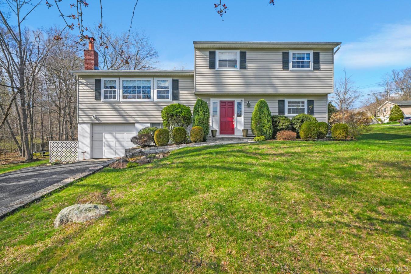 Mount Pleasant, Westchester County, 10570, United States, 3 Bedrooms Bedrooms, ,2 BathroomsBathrooms,Residential,For Sale,2049740