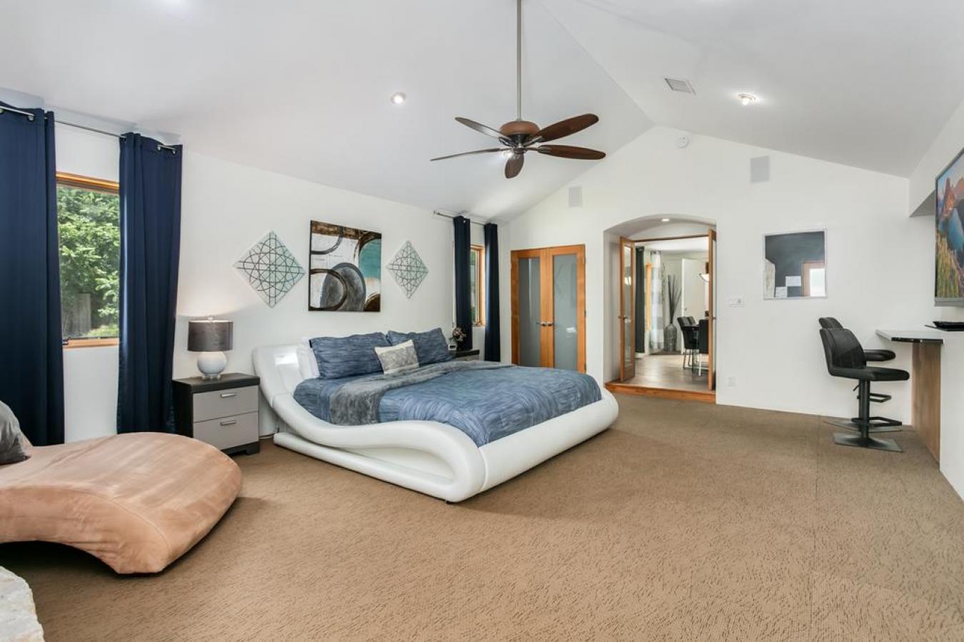 Fredericksburg, Gillespie, 78624, United States, 3 Bedrooms Bedrooms, ,3 BathroomsBathrooms,Residential,For Sale,2049739