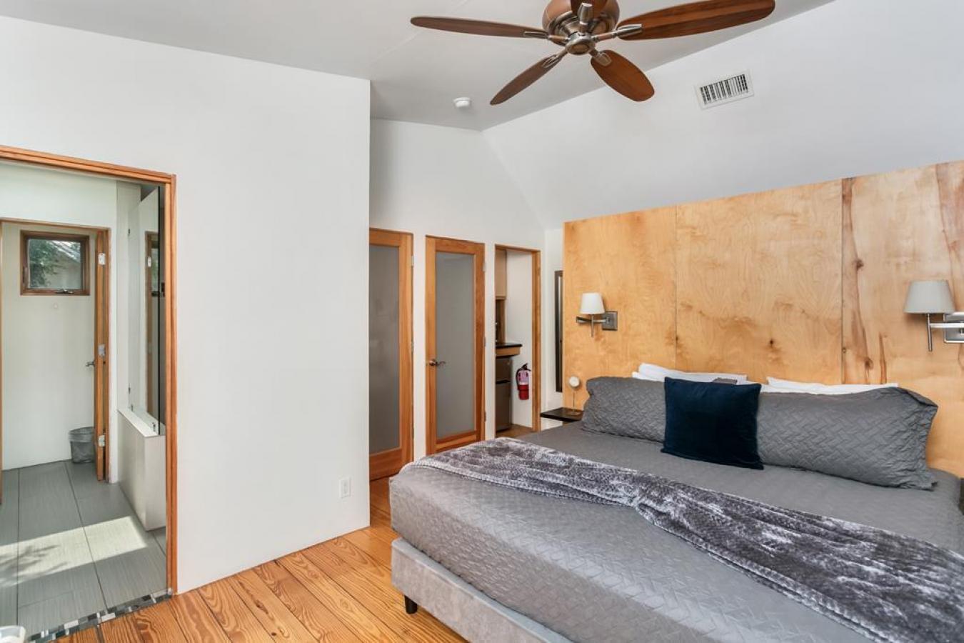 Fredericksburg, Gillespie, 78624, United States, 3 Bedrooms Bedrooms, ,3 BathroomsBathrooms,Residential,For Sale,2049739