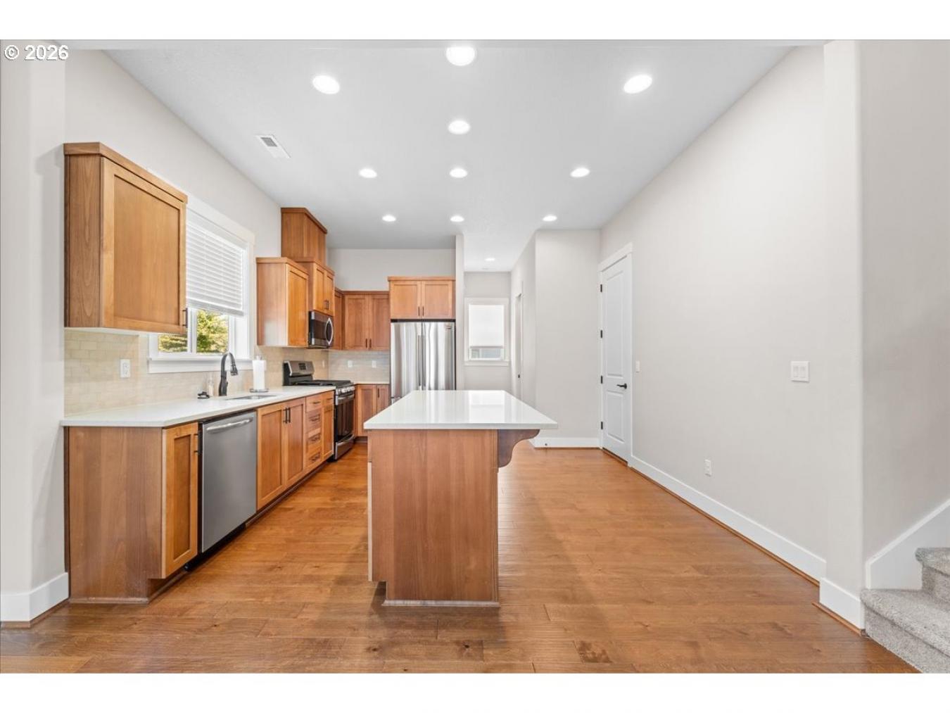 Portland, Washington, 97229, United States, 3 Bedrooms Bedrooms, ,2 BathroomsBathrooms,Residential,For Sale,2049738
