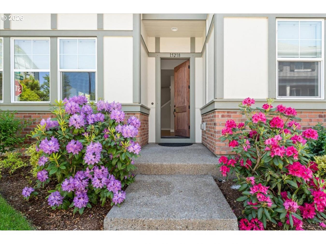 Portland, Washington, 97229, United States, 3 Bedrooms Bedrooms, ,2 BathroomsBathrooms,Residential,For Sale,2049738