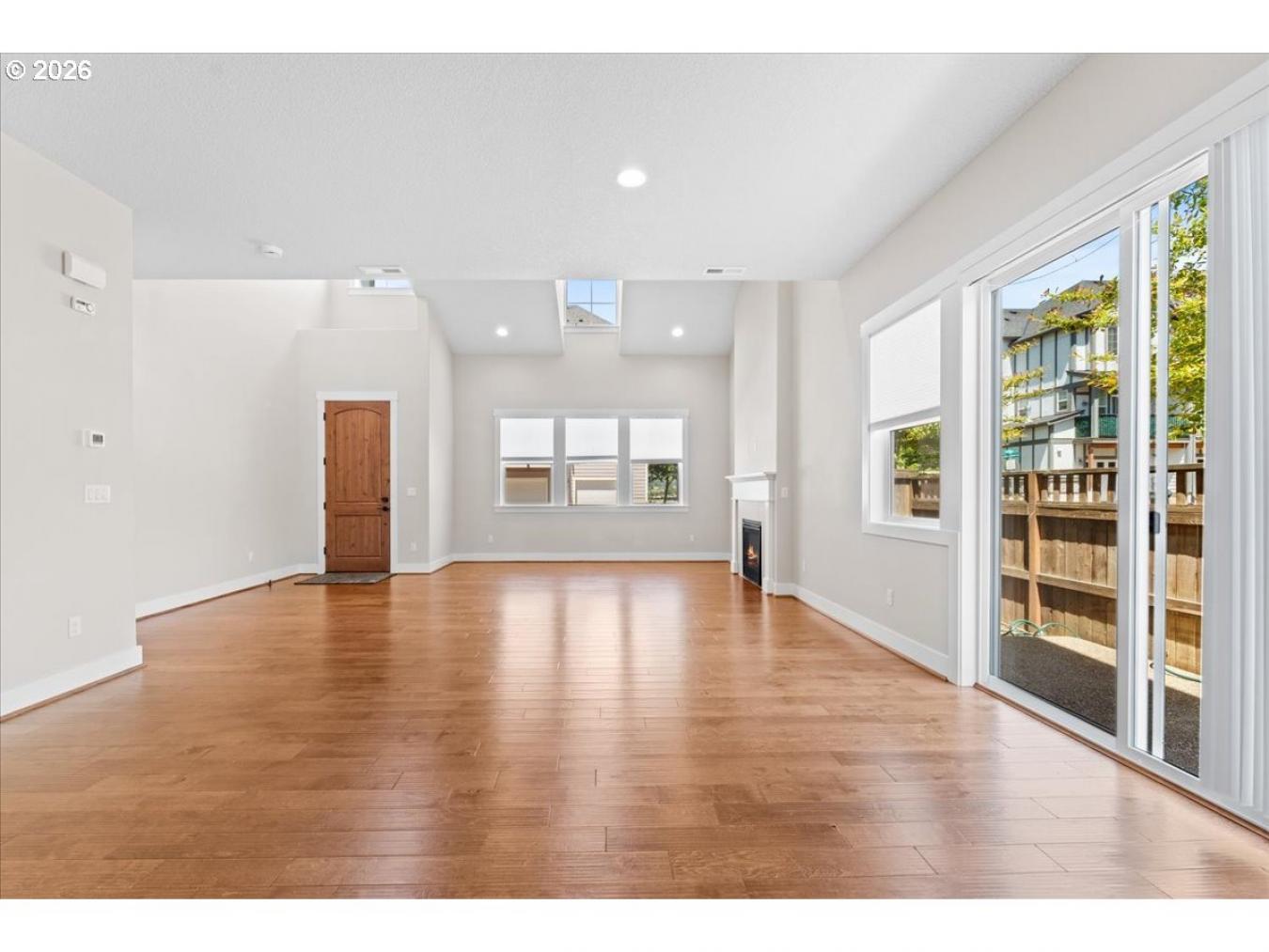 Portland, Washington, 97229, United States, 3 Bedrooms Bedrooms, ,2 BathroomsBathrooms,Residential,For Sale,2049738