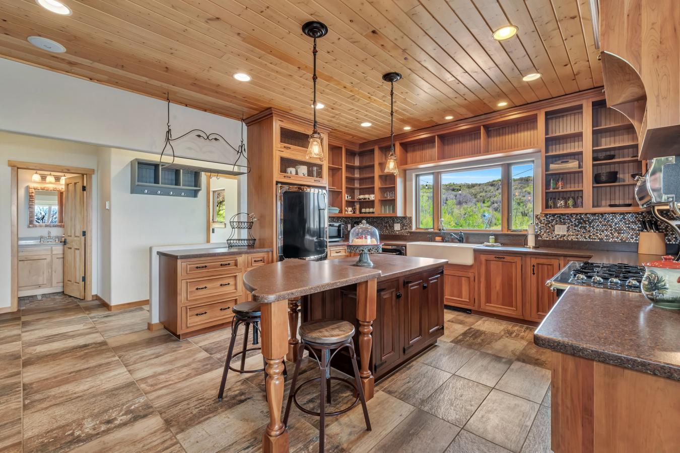 Oak Creek, Routt, 80467, United States, 3 Bedrooms Bedrooms, ,4 BathroomsBathrooms,Residential,For Sale,2049734