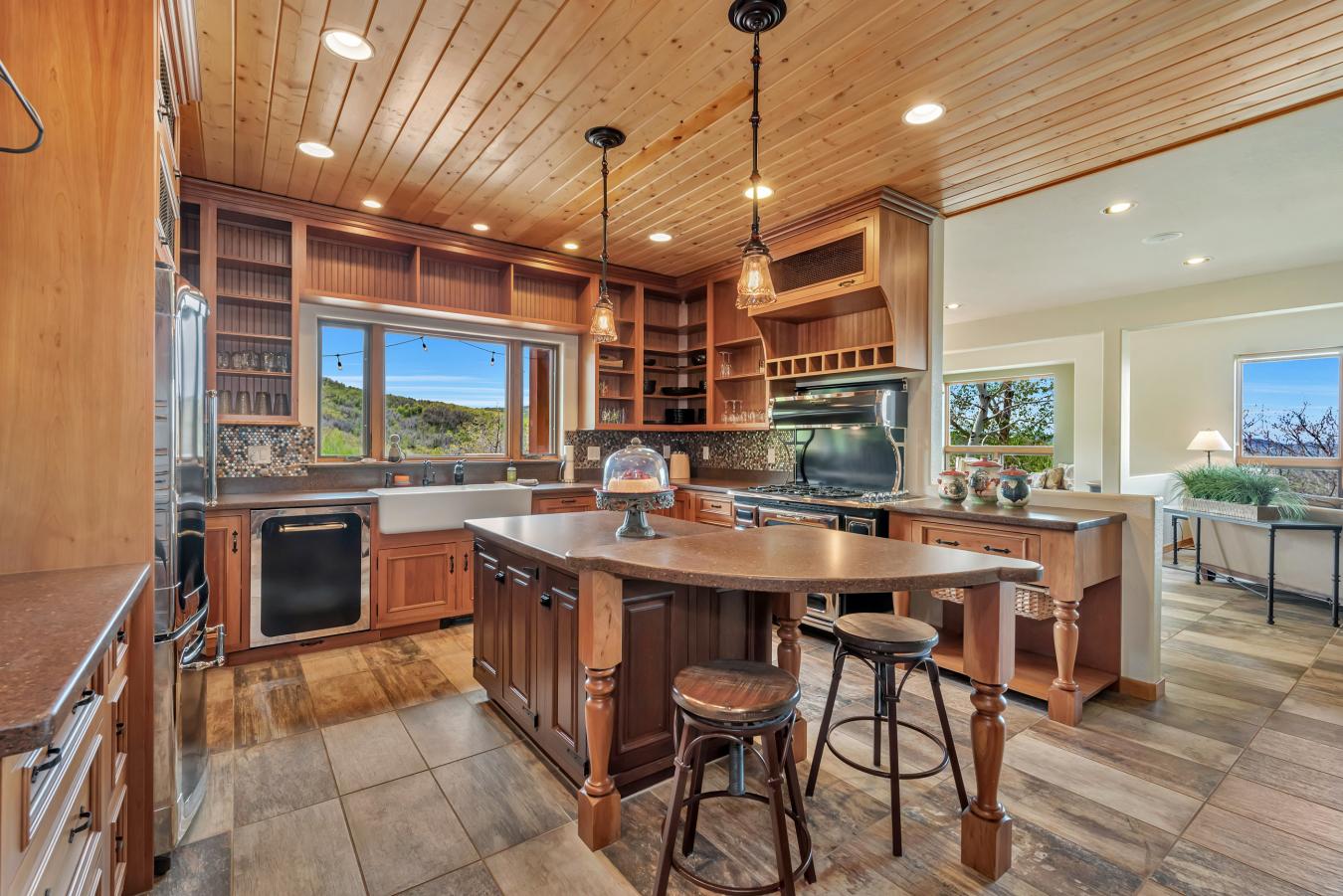 Oak Creek, Routt, 80467, United States, 3 Bedrooms Bedrooms, ,4 BathroomsBathrooms,Residential,For Sale,2049734