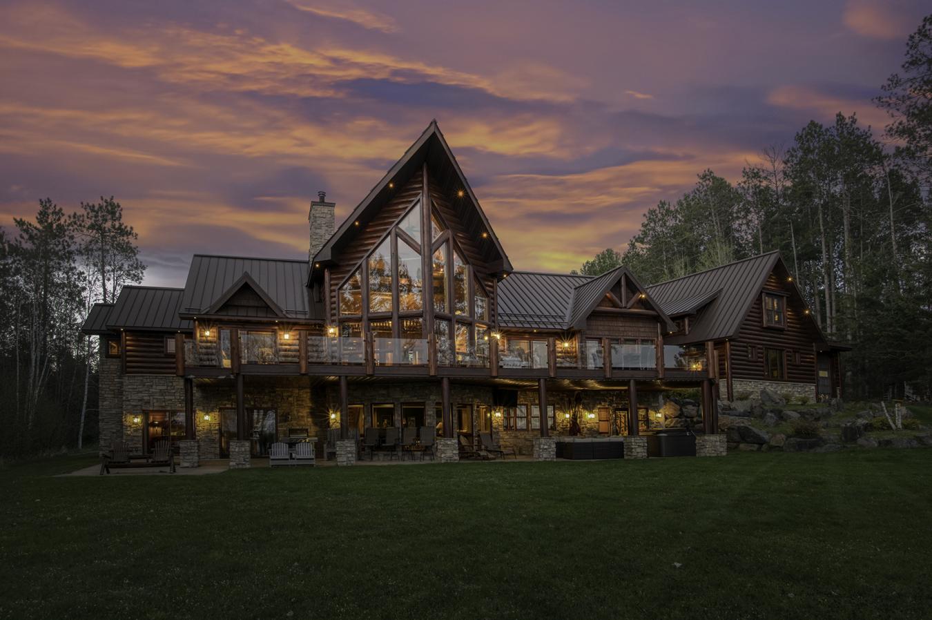 Three Lakes, Oneida, 54562, United States, 8 Bedrooms Bedrooms, ,4 BathroomsBathrooms,Residential,For Sale,2049733