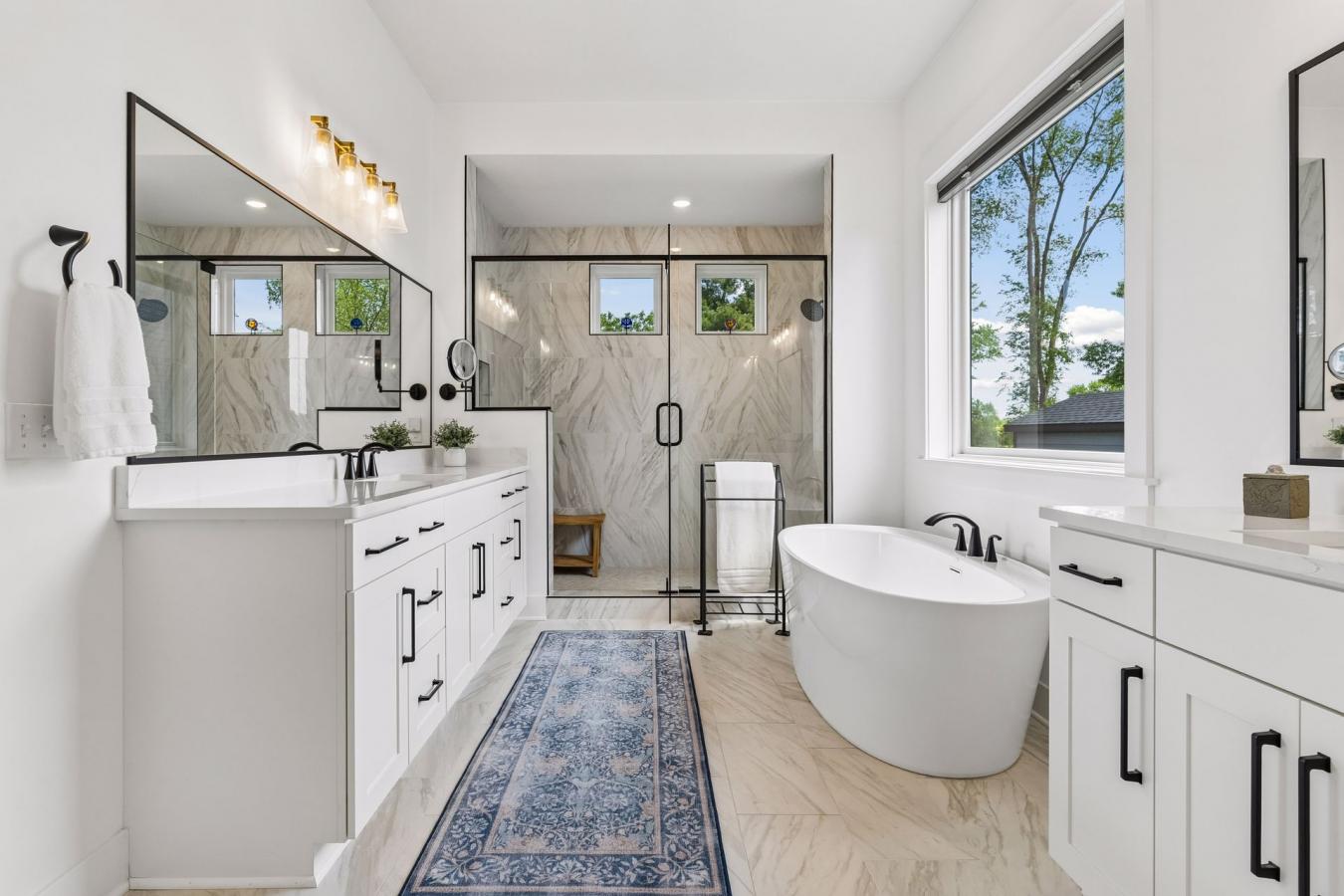 Lake Elmo, Washington, 55042, United States, 4 Bedrooms Bedrooms, ,4 BathroomsBathrooms,Residential,For Sale,2049730