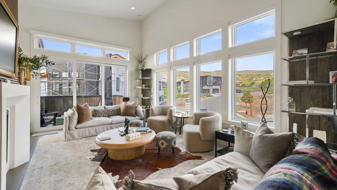 Heber City, Utah, 84032, United States, 3 Bedrooms Bedrooms, ,3 BathroomsBathrooms,Residential,For Sale,2049726