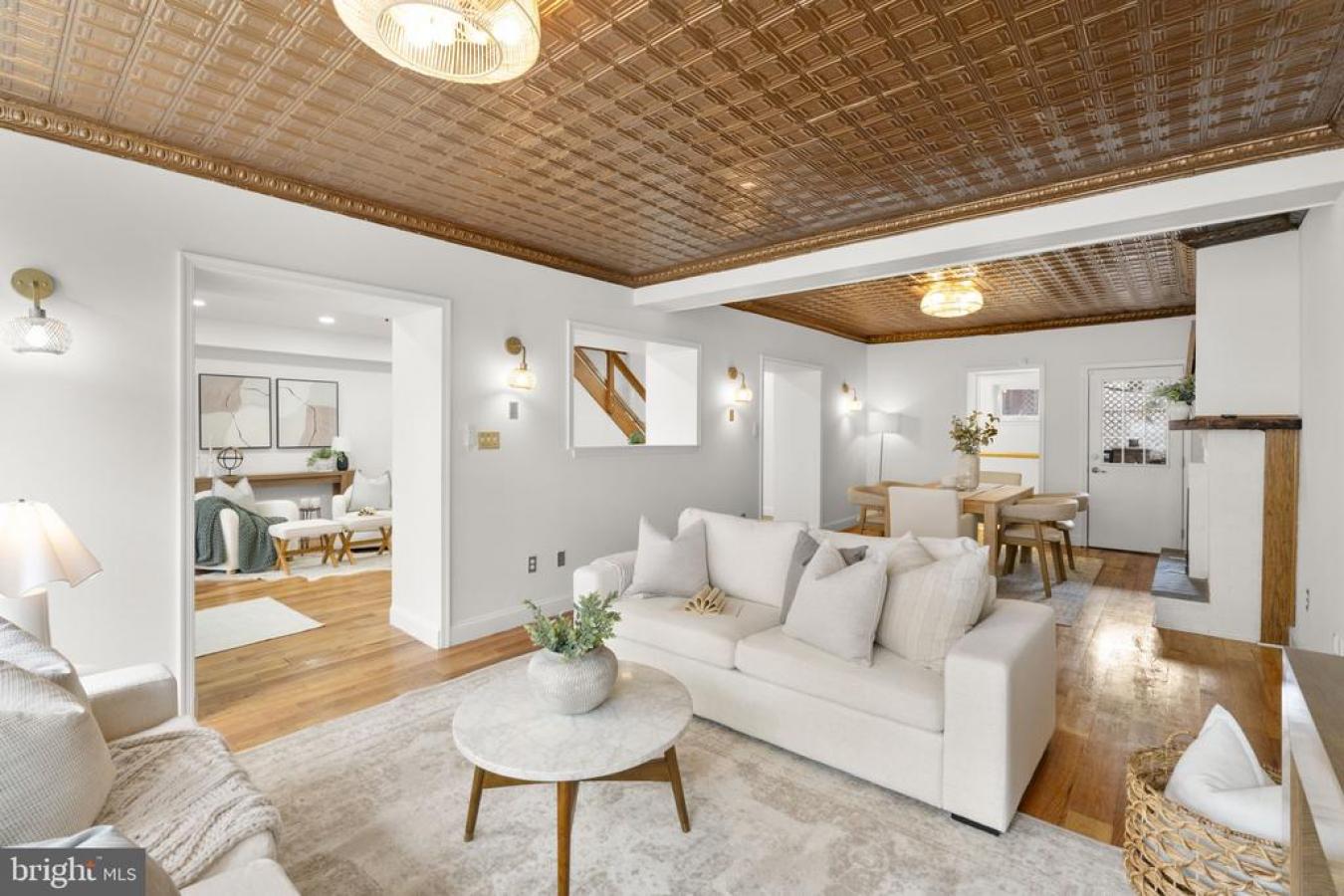 BALTIMORE, BALTIMORE CITY-MD, 21231, United States, 5 Bedrooms Bedrooms, ,4 BathroomsBathrooms,Residential,For Sale,2049723