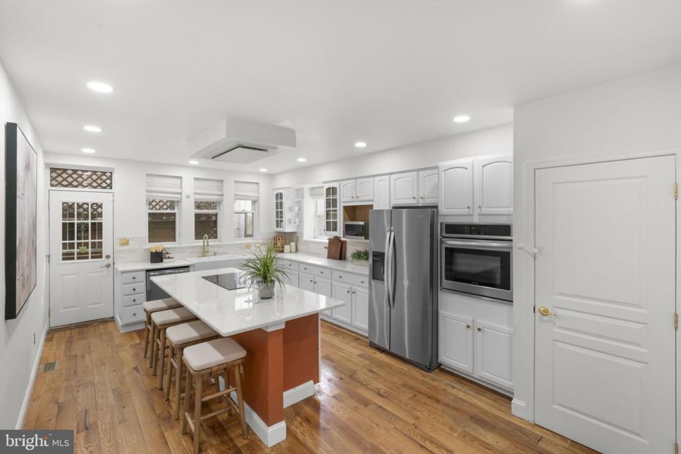 BALTIMORE, BALTIMORE CITY-MD, 21231, United States, 5 Bedrooms Bedrooms, ,4 BathroomsBathrooms,Residential,For Sale,2049723