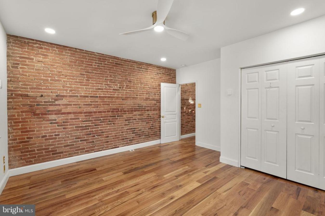 BALTIMORE, BALTIMORE CITY-MD, 21231, United States, 5 Bedrooms Bedrooms, ,4 BathroomsBathrooms,Residential,For Sale,2049723