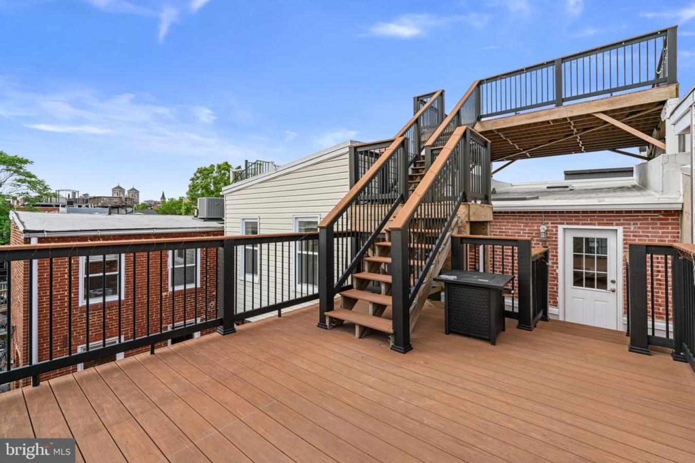 BALTIMORE, BALTIMORE CITY-MD, 21231, United States, 5 Bedrooms Bedrooms, ,4 BathroomsBathrooms,Residential,For Sale,2049723