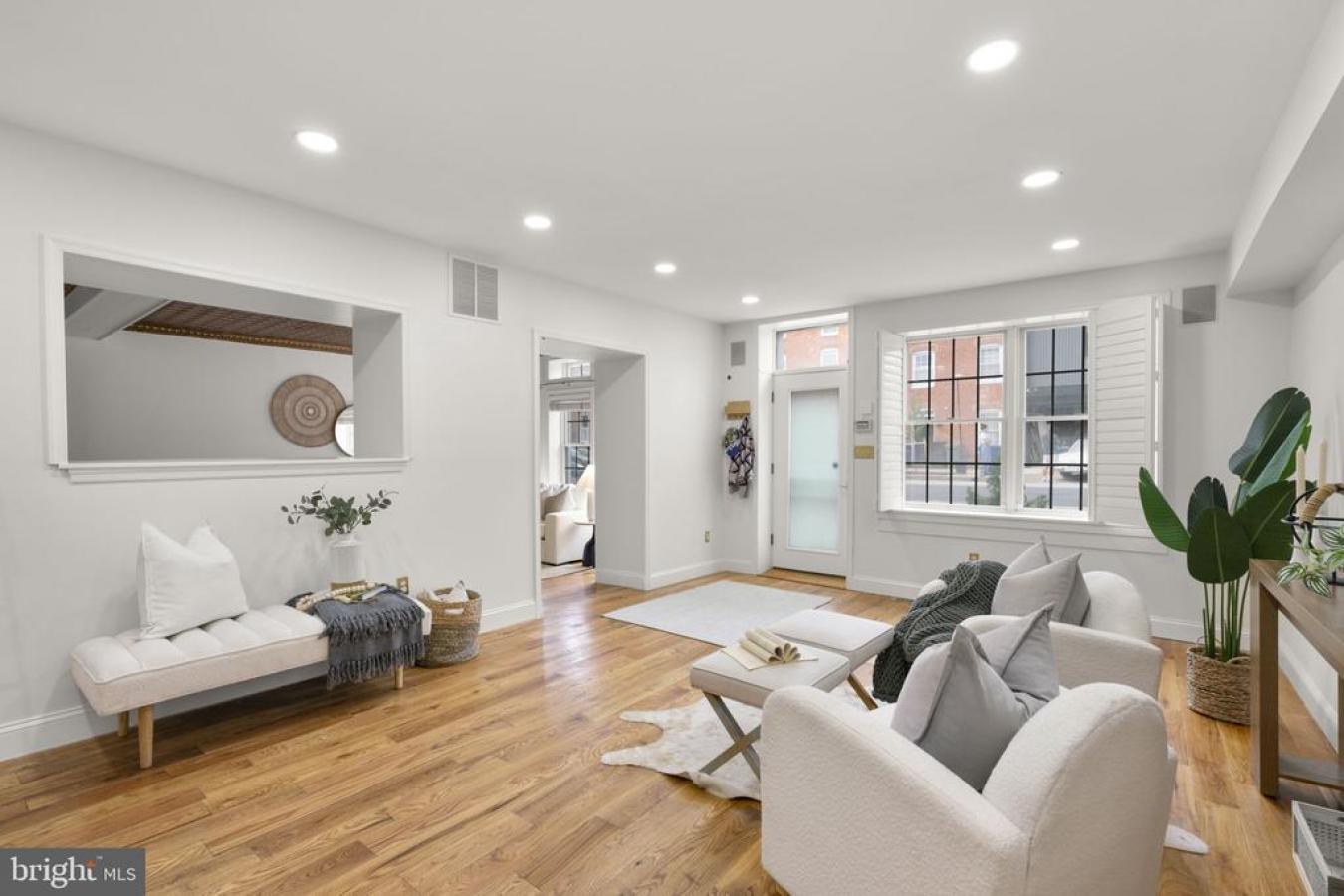 BALTIMORE, BALTIMORE CITY-MD, 21231, United States, 5 Bedrooms Bedrooms, ,4 BathroomsBathrooms,Residential,For Sale,2049723