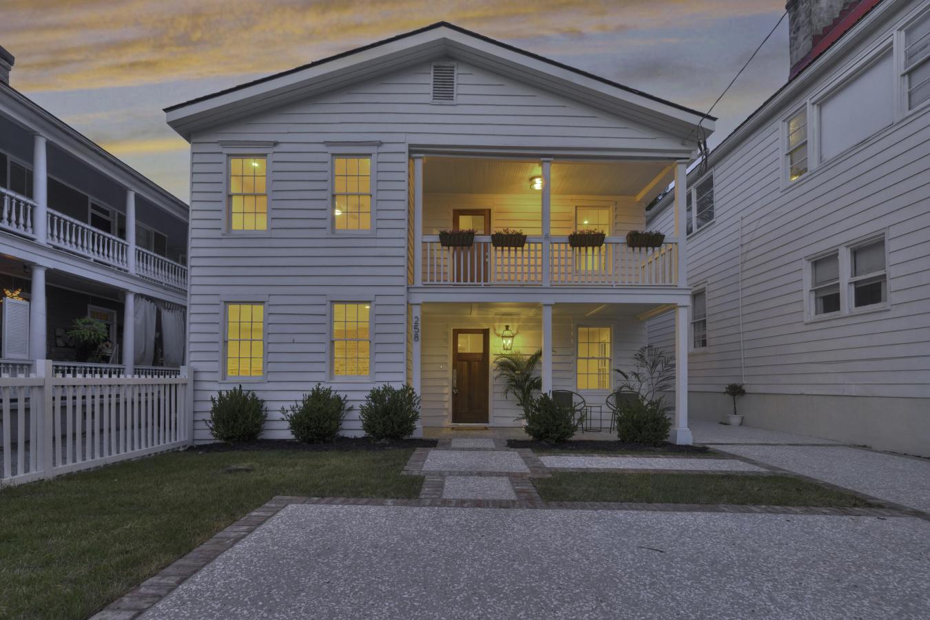 Charleston, Charleston, 29403, United States, ,Residential,For Sale,2049721