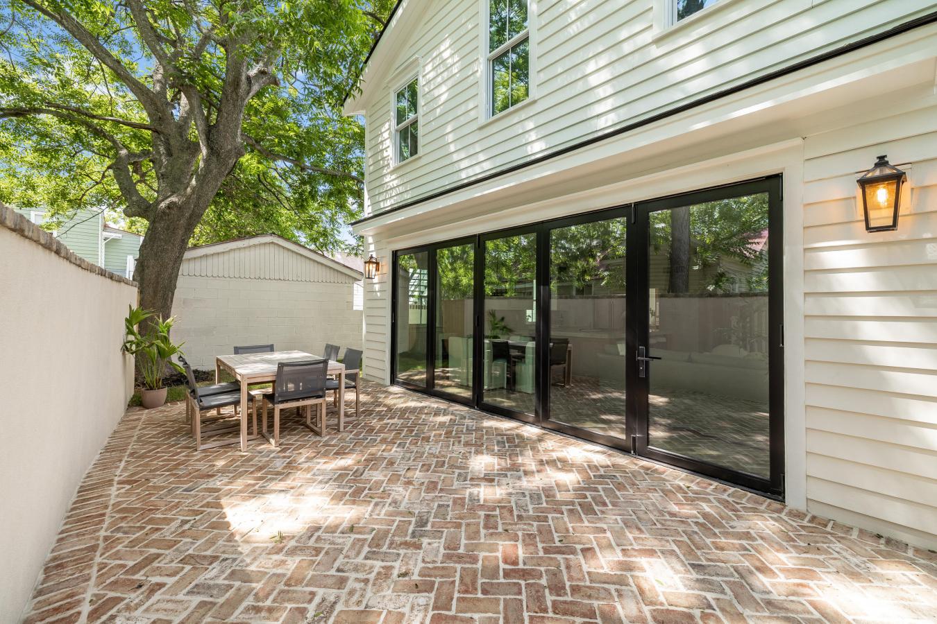 Charleston, Charleston, 29403, United States, ,Residential,For Sale,2049721