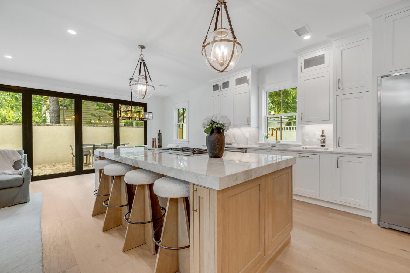 Charleston, Charleston, 29403, United States, ,Residential,For Sale,2049721