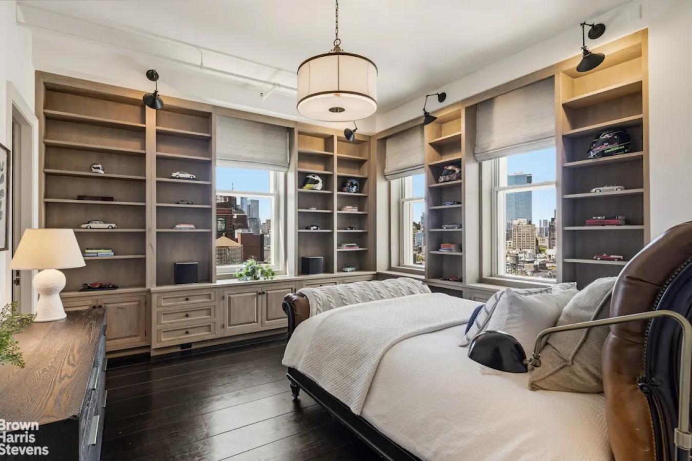 Soho, New York, 10012, United States, 3 Bedrooms Bedrooms, ,3 BathroomsBathrooms,Residential,For Sale,2049720