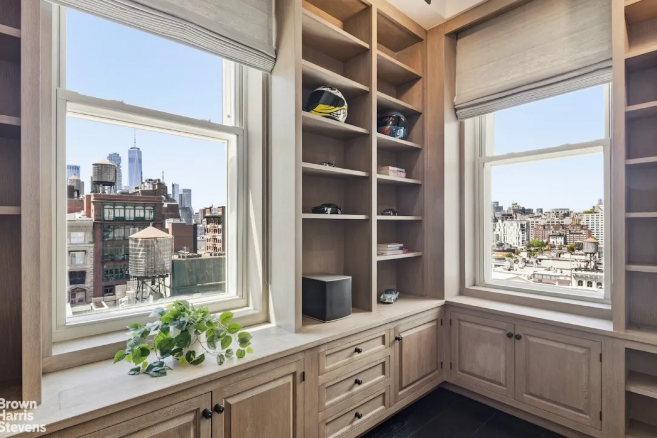 Soho, New York, 10012, United States, 3 Bedrooms Bedrooms, ,3 BathroomsBathrooms,Residential,For Sale,2049720