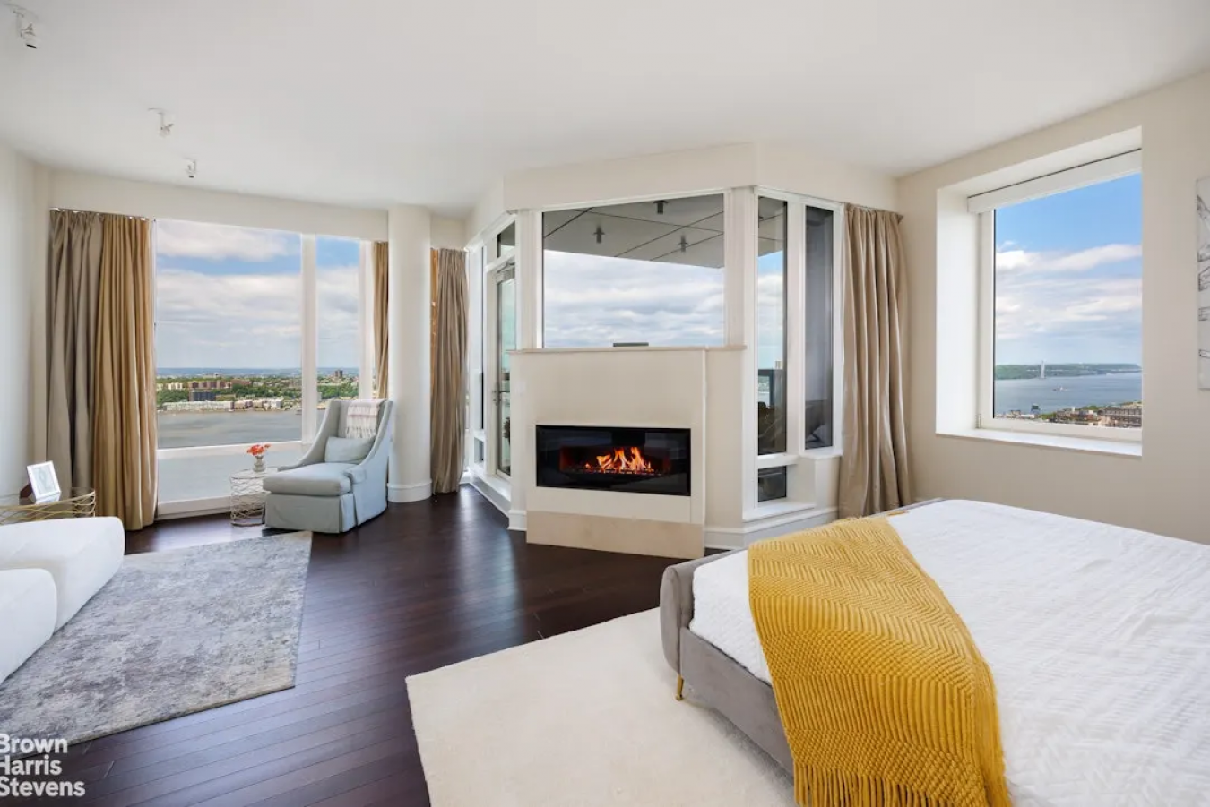 New York, New York, 10025, United States, 6 Bedrooms Bedrooms, ,6 BathroomsBathrooms,Residential,For Sale,2049718