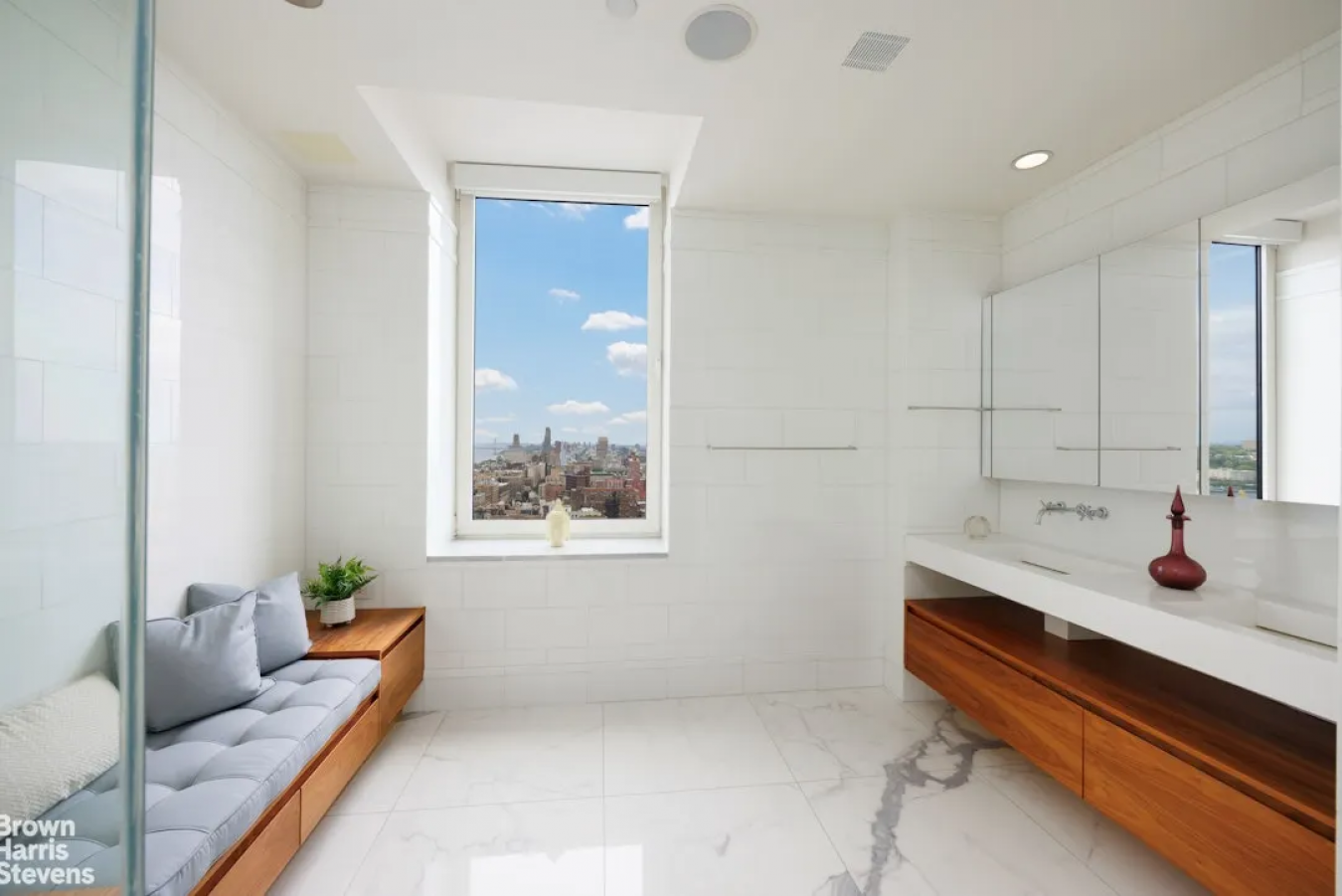New York, New York, 10025, United States, 6 Bedrooms Bedrooms, ,6 BathroomsBathrooms,Residential,For Sale,2049718