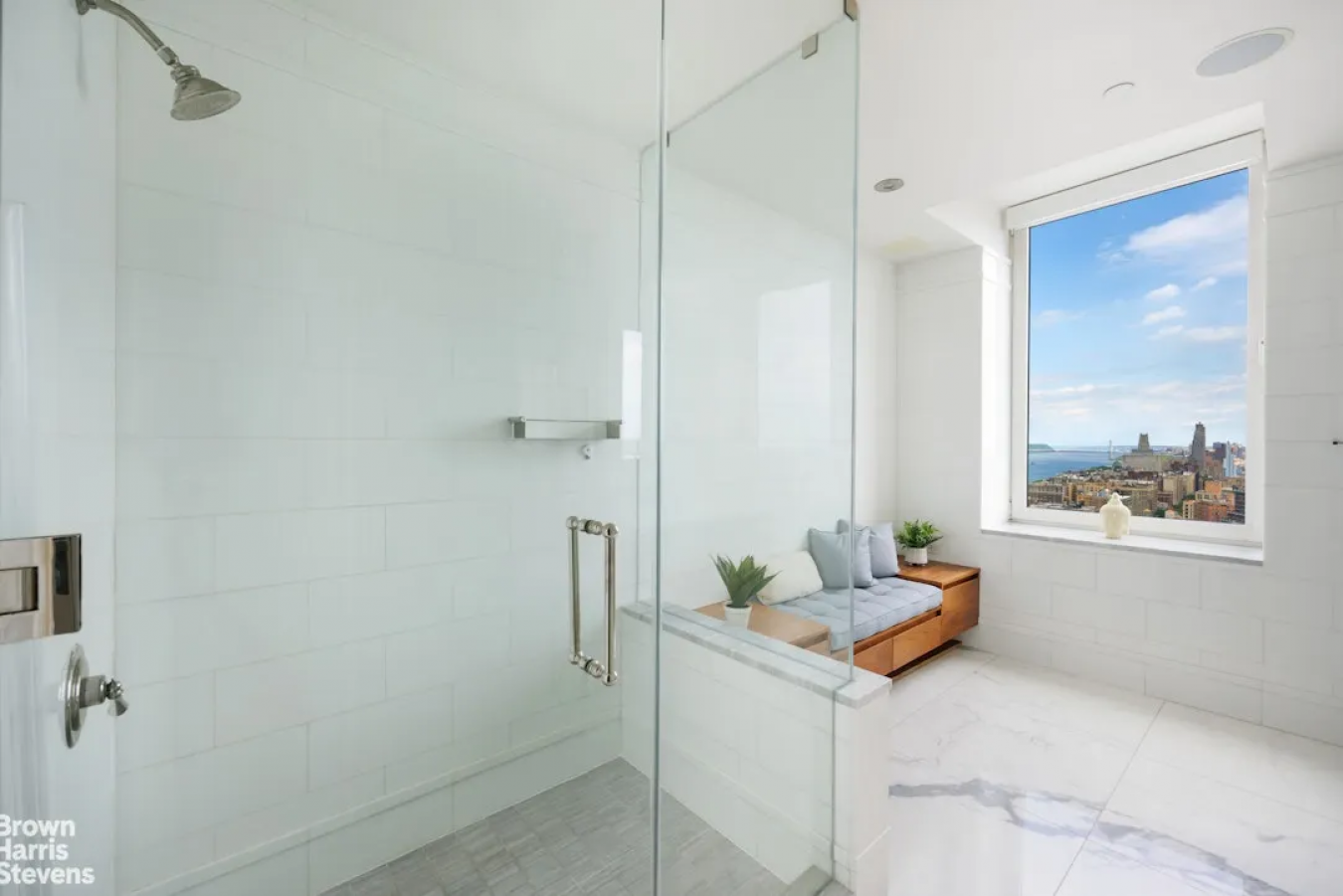 New York, New York, 10025, United States, 6 Bedrooms Bedrooms, ,6 BathroomsBathrooms,Residential,For Sale,2049718