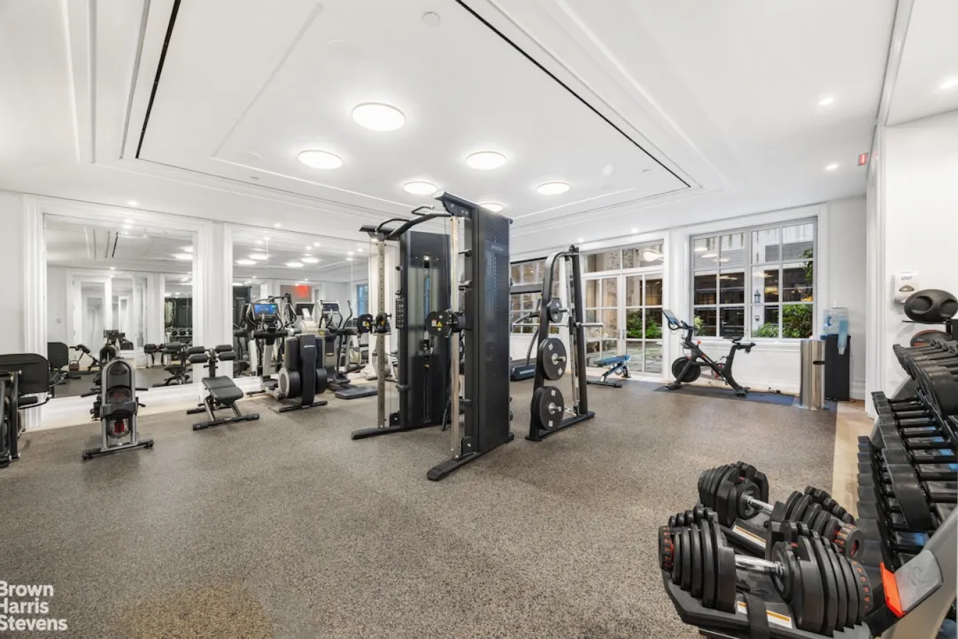 New York, New York, 10075, United States, 4 Bedrooms Bedrooms, ,4 BathroomsBathrooms,Residential,For Sale,2049719