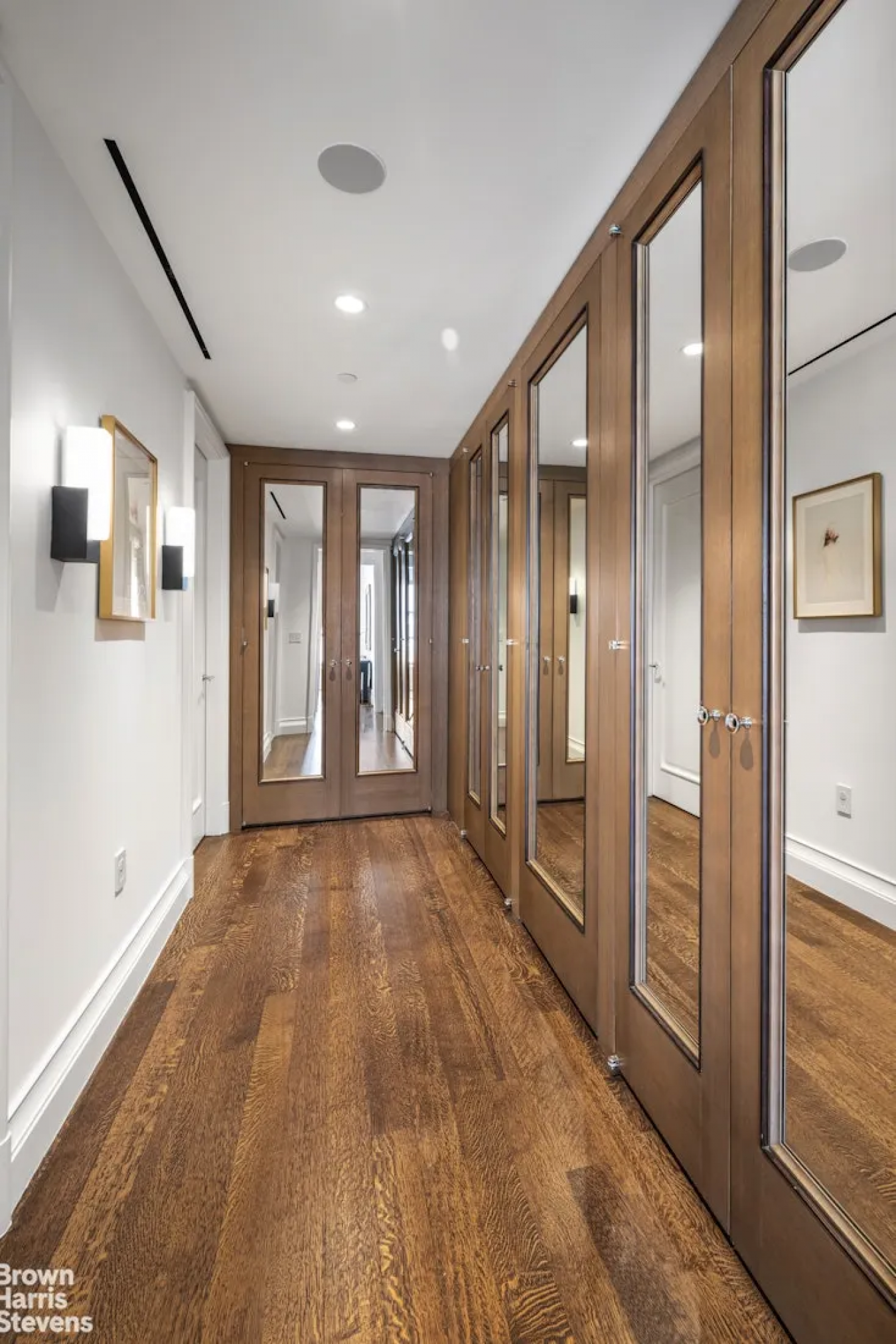New York, New York, 10075, United States, 4 Bedrooms Bedrooms, ,4 BathroomsBathrooms,Residential,For Sale,2049719