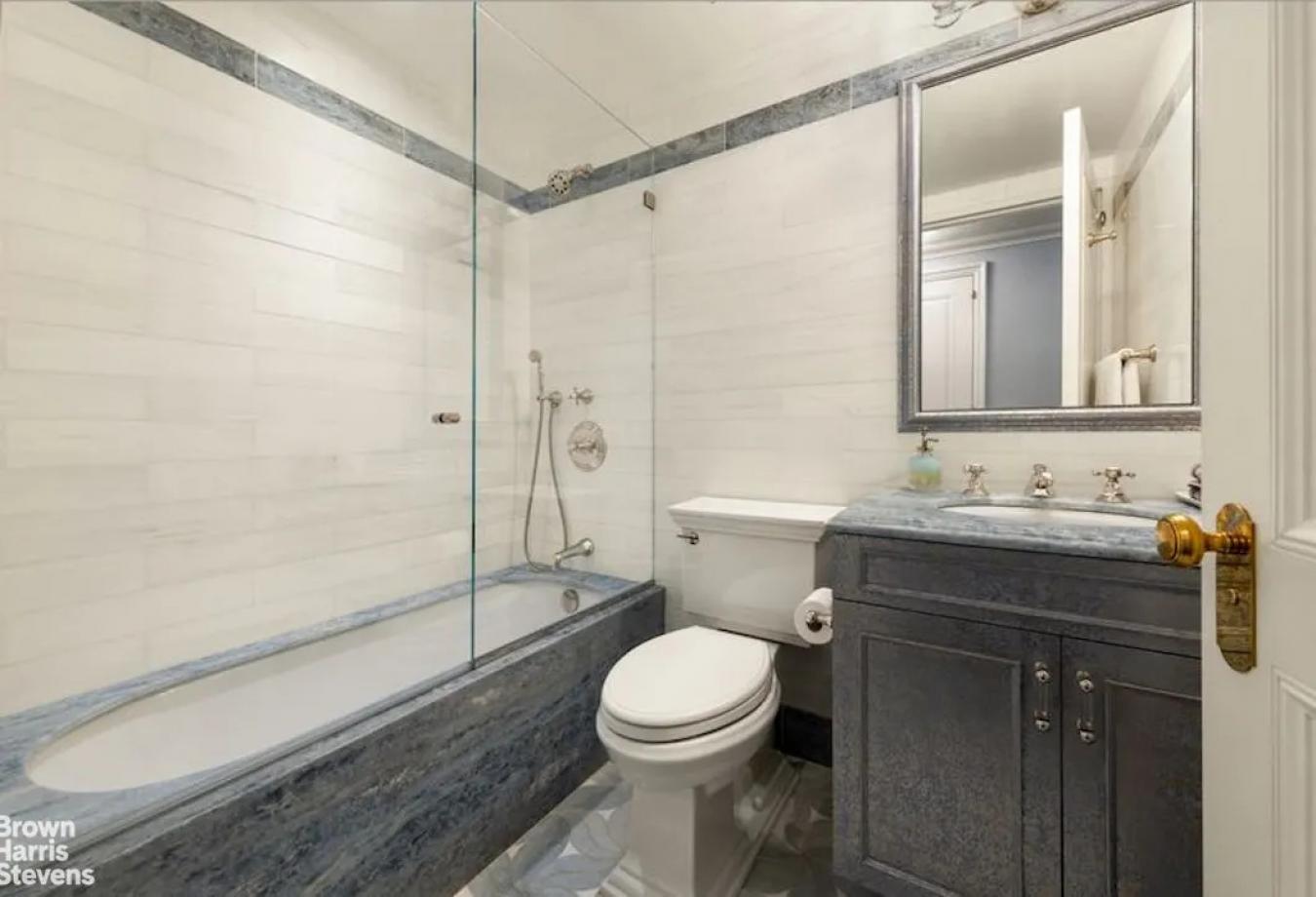 New York, New York, 10028, United States, 4 Bedrooms Bedrooms, ,5 BathroomsBathrooms,Residential,For Sale,2049716