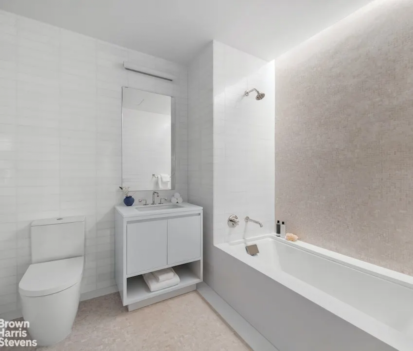 New York, New York, 10028, United States, 5 Bedrooms Bedrooms, ,5 BathroomsBathrooms,Residential,For Sale,2049715