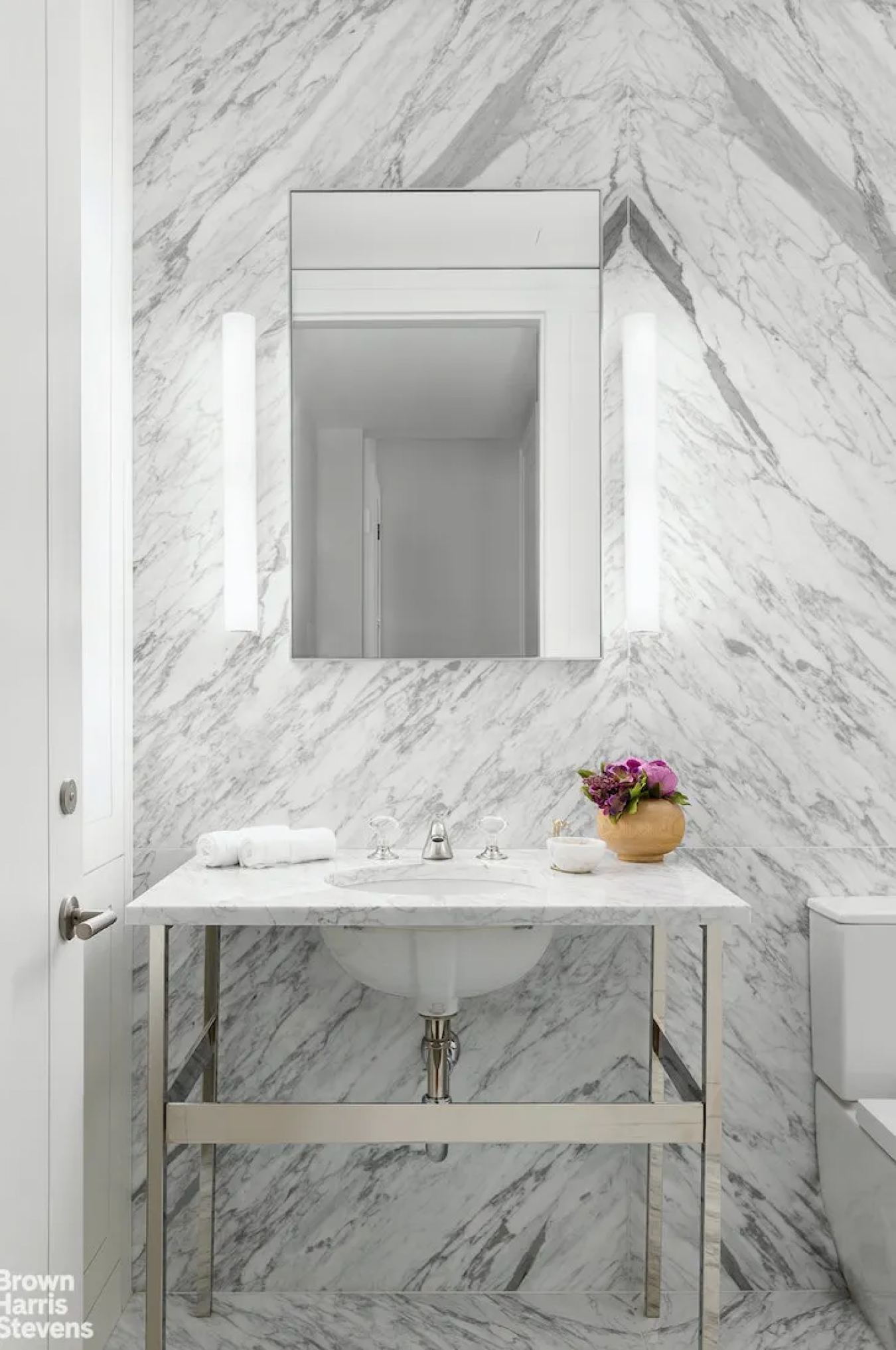 New York, New York, 10028, United States, 5 Bedrooms Bedrooms, ,5 BathroomsBathrooms,Residential,For Sale,2049715