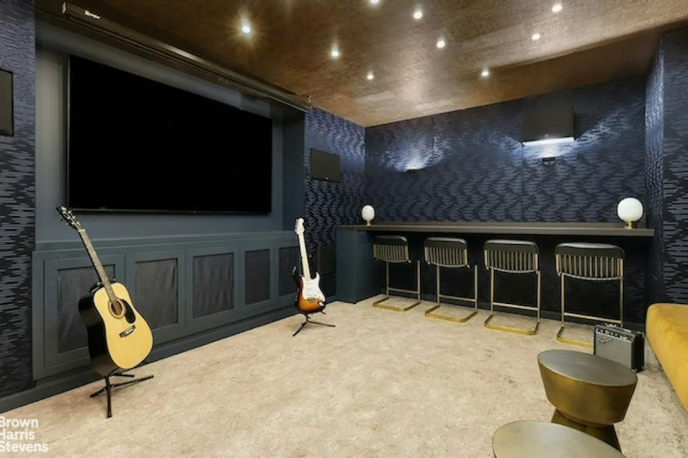 New York, New York, 10028, United States, 5 Bedrooms Bedrooms, ,5 BathroomsBathrooms,Residential,For Sale,2049715