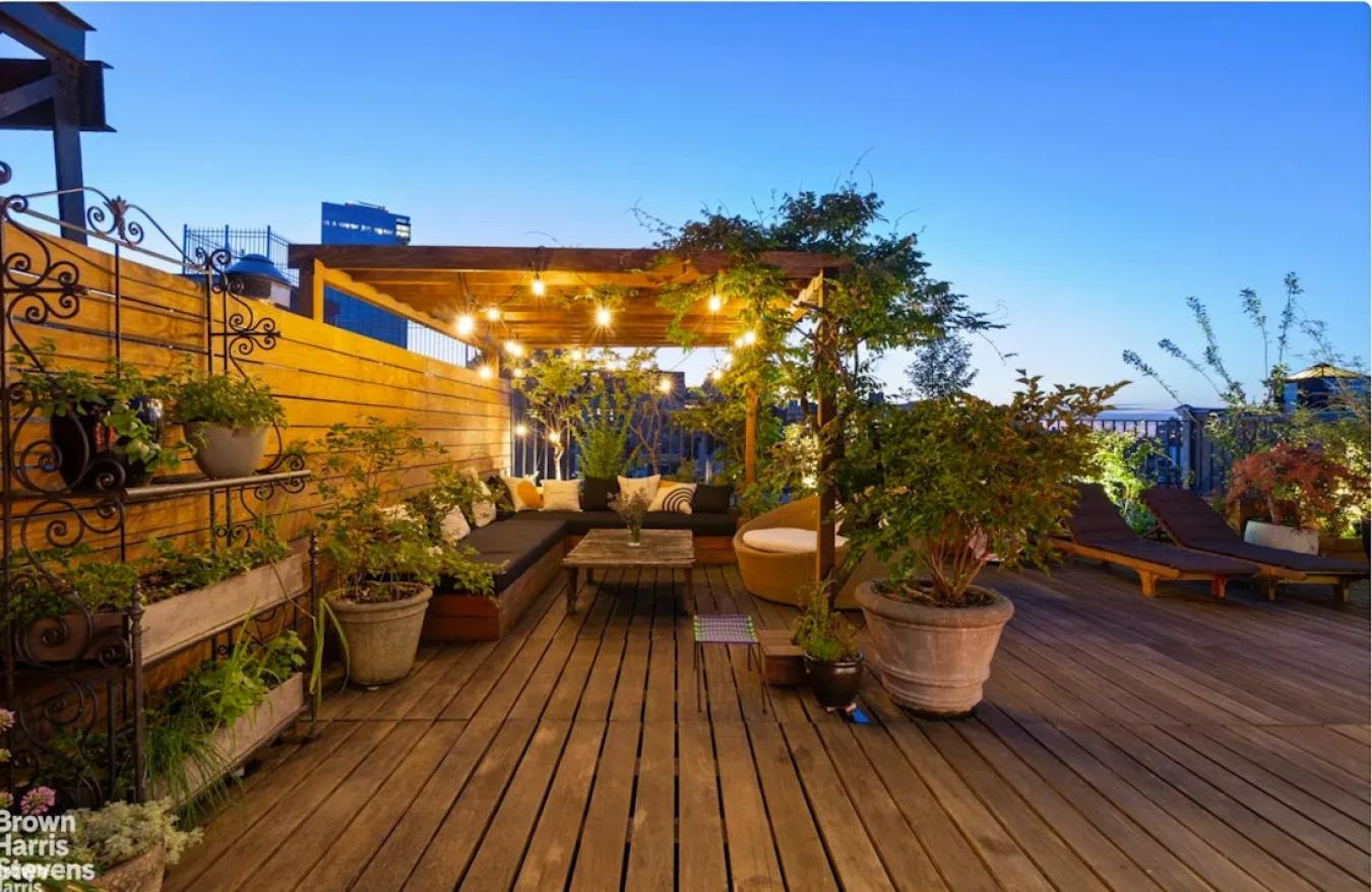 Soho, New York, 10012, United States, 4 Bedrooms Bedrooms, ,3 BathroomsBathrooms,Residential,For Sale,2049712