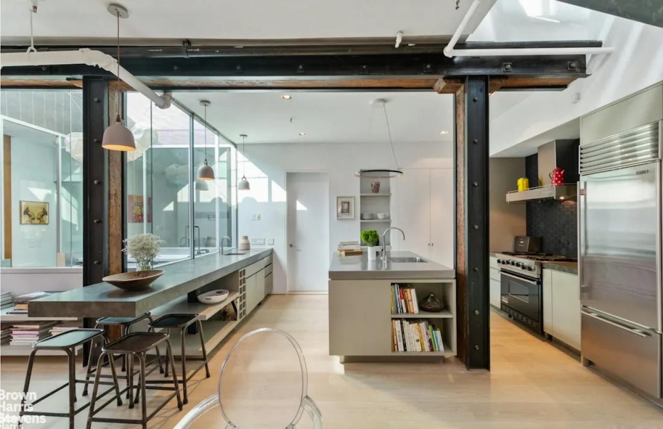 Soho, New York, 10012, United States, 4 Bedrooms Bedrooms, ,3 BathroomsBathrooms,Residential,For Sale,2049712