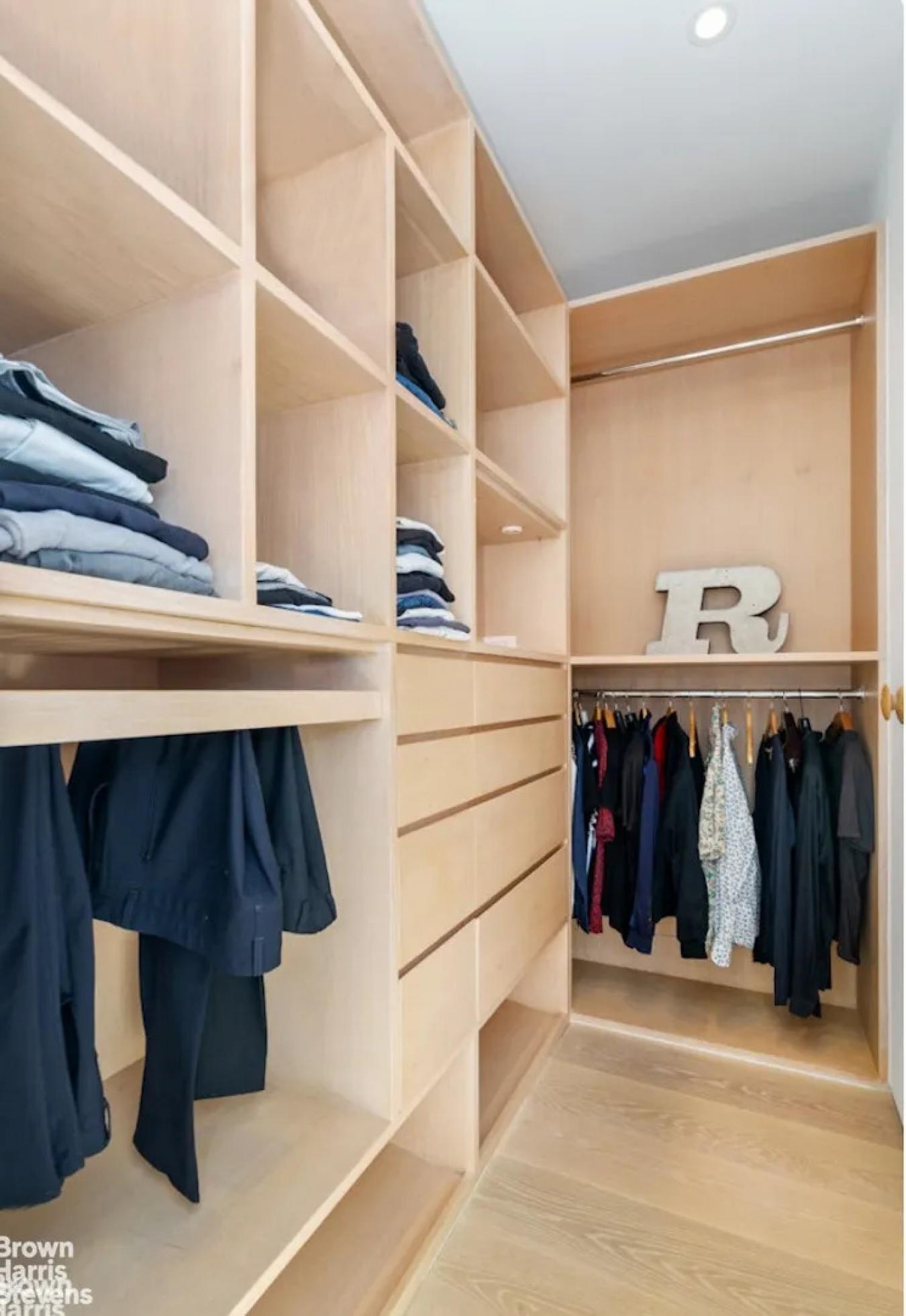 Soho, New York, 10012, United States, 4 Bedrooms Bedrooms, ,3 BathroomsBathrooms,Residential,For Sale,2049712