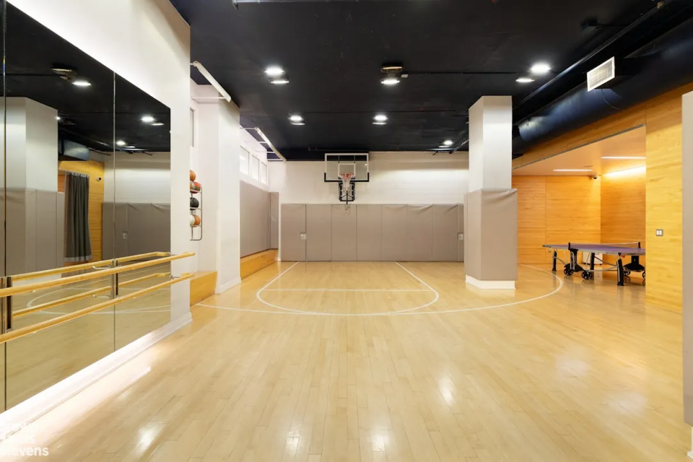 New York, New York, 10075, United States, 4 Bedrooms Bedrooms, ,4 BathroomsBathrooms,Residential,For Sale,2049713