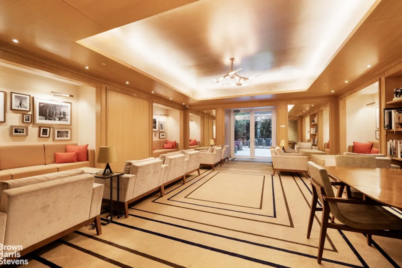 New York, New York, 10075, United States, 4 Bedrooms Bedrooms, ,4 BathroomsBathrooms,Residential,For Sale,2049713