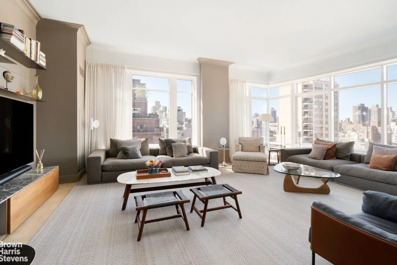 New York, New York, 10075, United States, 4 Bedrooms Bedrooms, ,4 BathroomsBathrooms,Residential,For Sale,2049713