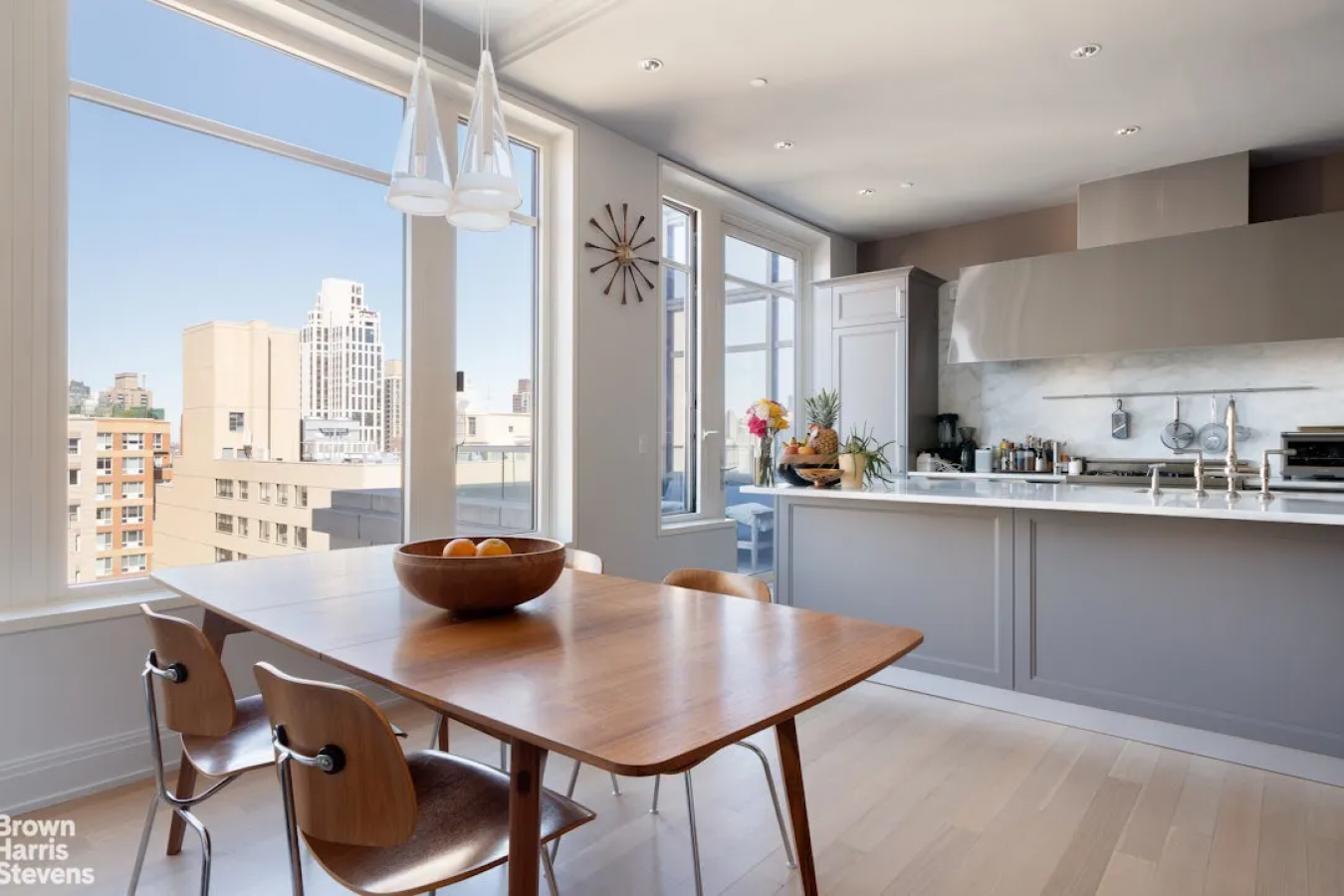 New York, New York, 10075, United States, 4 Bedrooms Bedrooms, ,4 BathroomsBathrooms,Residential,For Sale,2049713