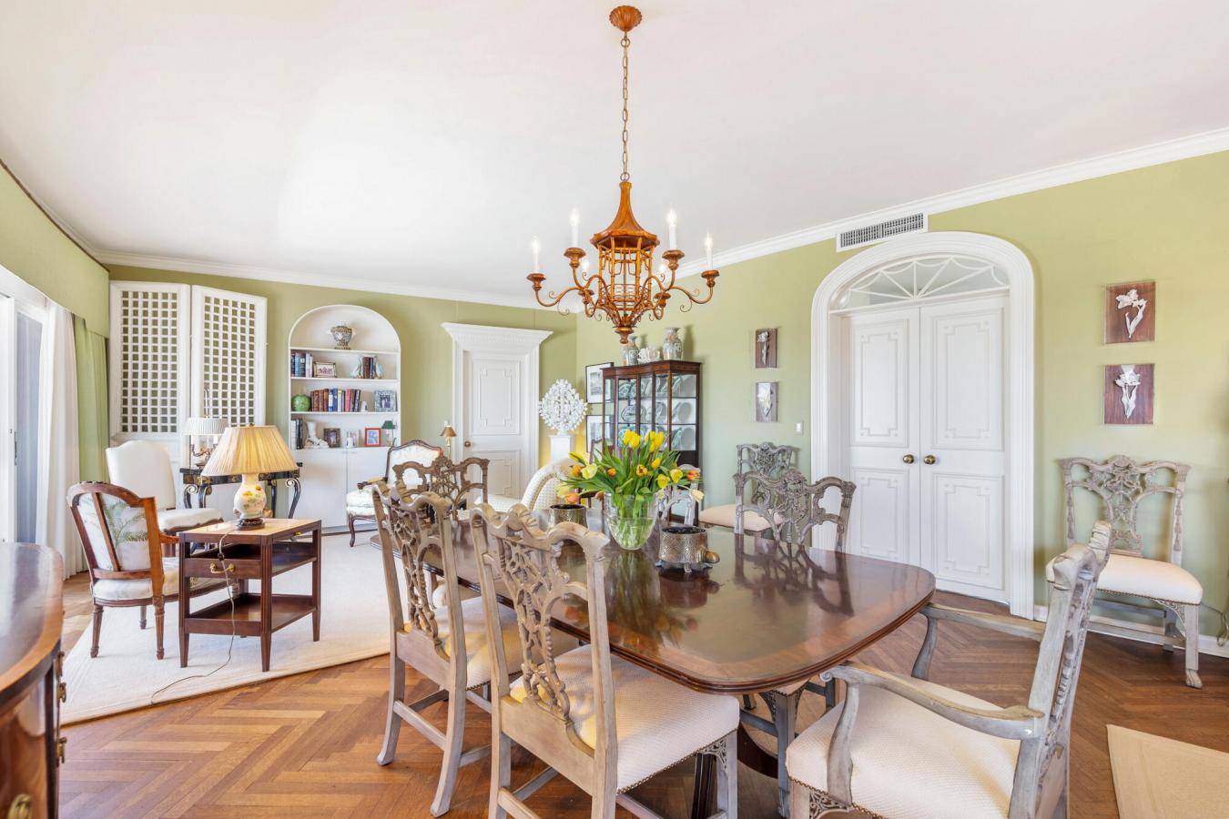 Palm Beach, Florida, 33480, United States, 3 Bedrooms Bedrooms, ,3 BathroomsBathrooms,Residential,For Sale,2049711