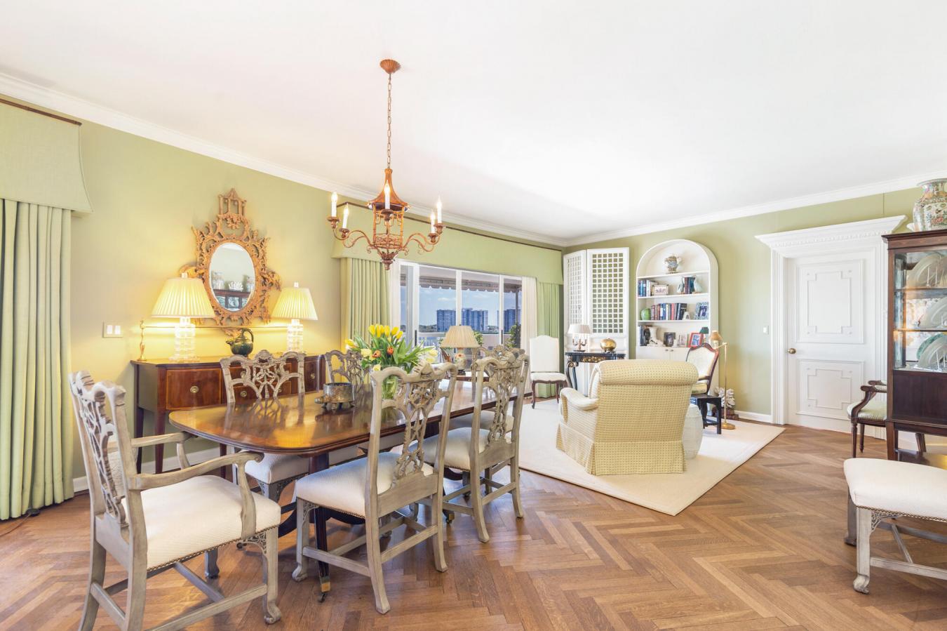 Palm Beach, Florida, 33480, United States, 3 Bedrooms Bedrooms, ,3 BathroomsBathrooms,Residential,For Sale,2049711