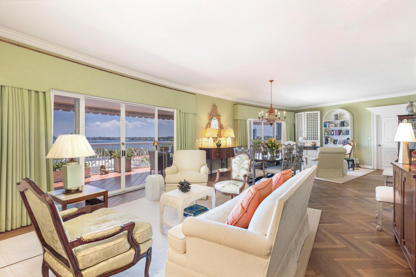 Palm Beach, Florida, 33480, United States, 3 Bedrooms Bedrooms, ,3 BathroomsBathrooms,Residential,For Sale,2049711