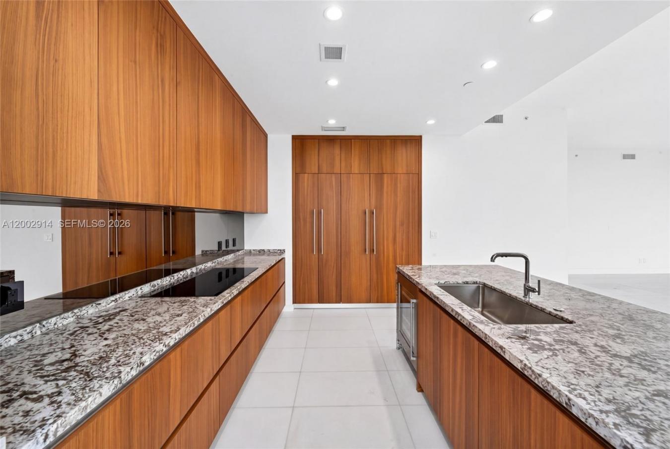 Miami, Florida, 33129, United States, 4 Bedrooms Bedrooms, ,4 BathroomsBathrooms,Residential,For Sale,2049707