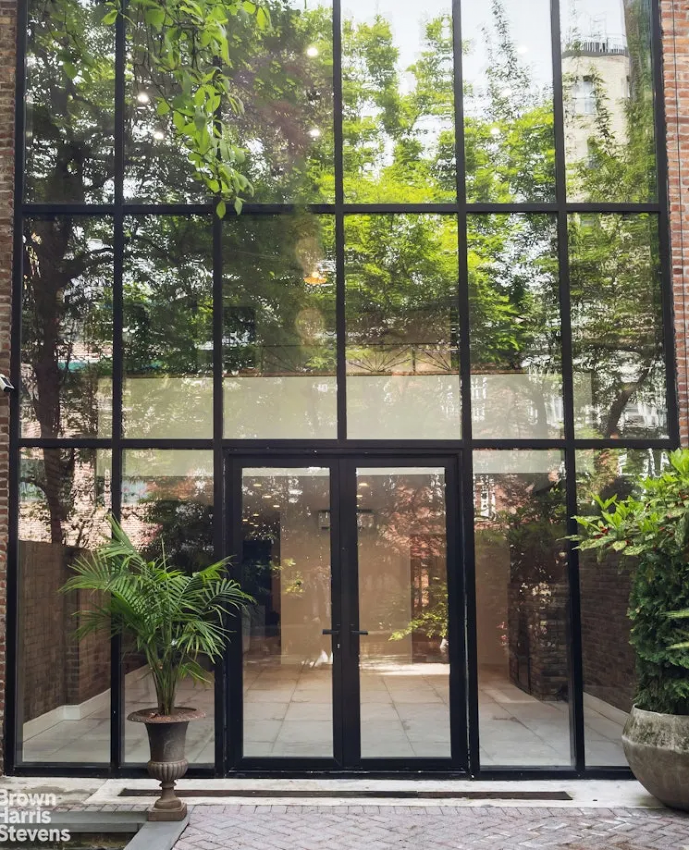 New York, New York, 10025, United States, 5 Bedrooms Bedrooms, ,4 BathroomsBathrooms,Residential,For Sale,2049706