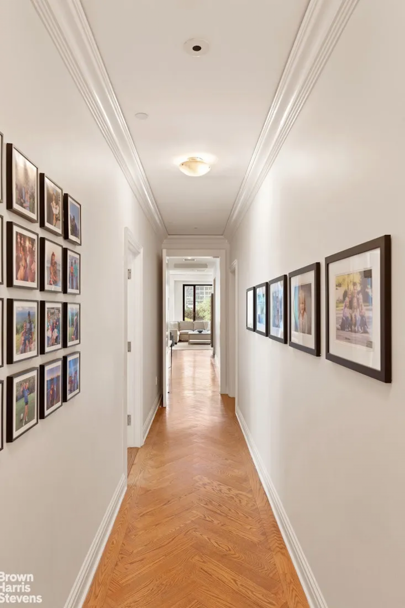 Gramercy Park, New York, 10038, United States, 3 Bedrooms Bedrooms, ,3 BathroomsBathrooms,Residential,For Sale,2049705