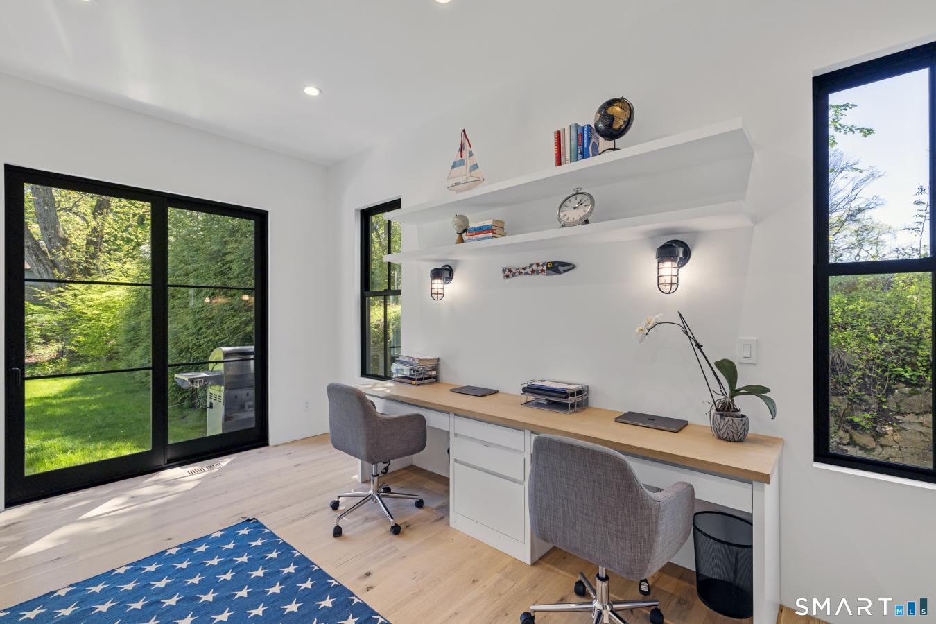 Darien, Connecticut, 06820, United States, 5 Bedrooms Bedrooms, ,4 BathroomsBathrooms,Residential,For Sale,2049704