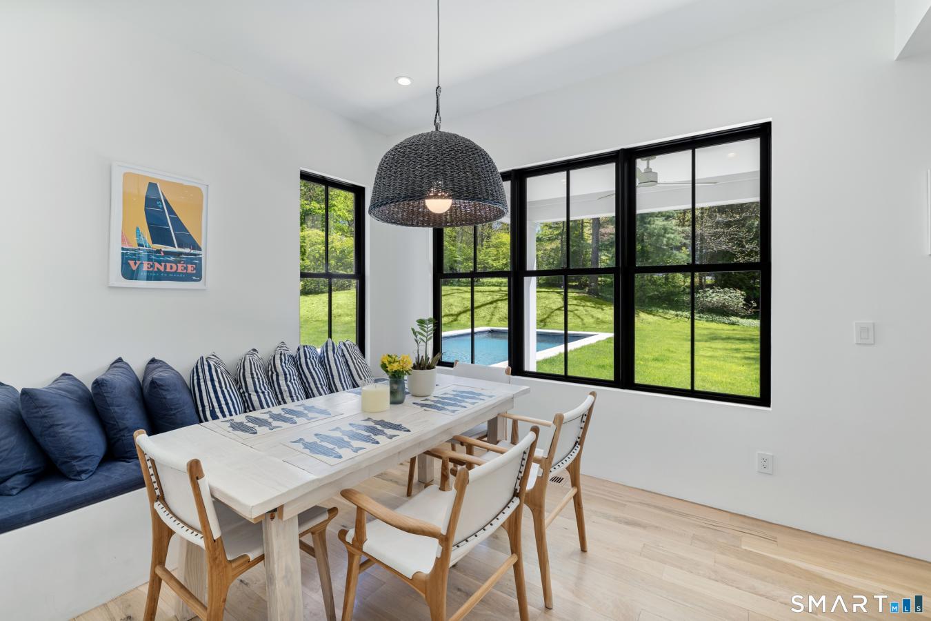 Darien, Connecticut, 06820, United States, 5 Bedrooms Bedrooms, ,4 BathroomsBathrooms,Residential,For Sale,2049704