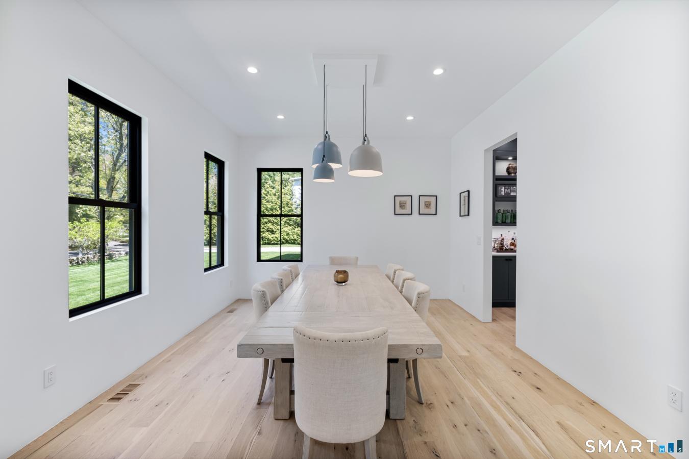 Darien, Connecticut, 06820, United States, 5 Bedrooms Bedrooms, ,4 BathroomsBathrooms,Residential,For Sale,2049704