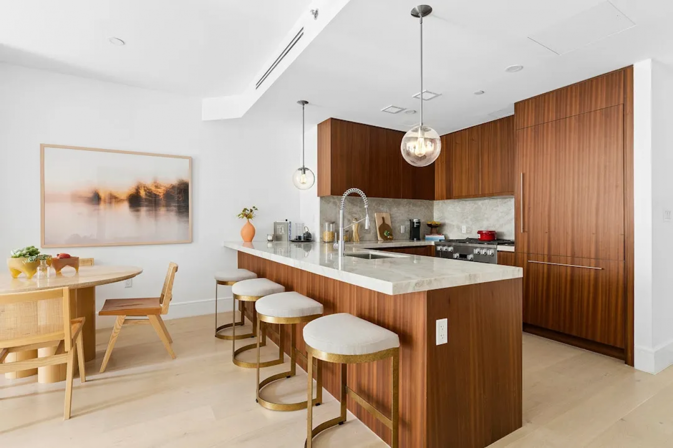 New York, New York, 10022, United States, 3 Bedrooms Bedrooms, ,2 BathroomsBathrooms,Residential,For Sale,2049702